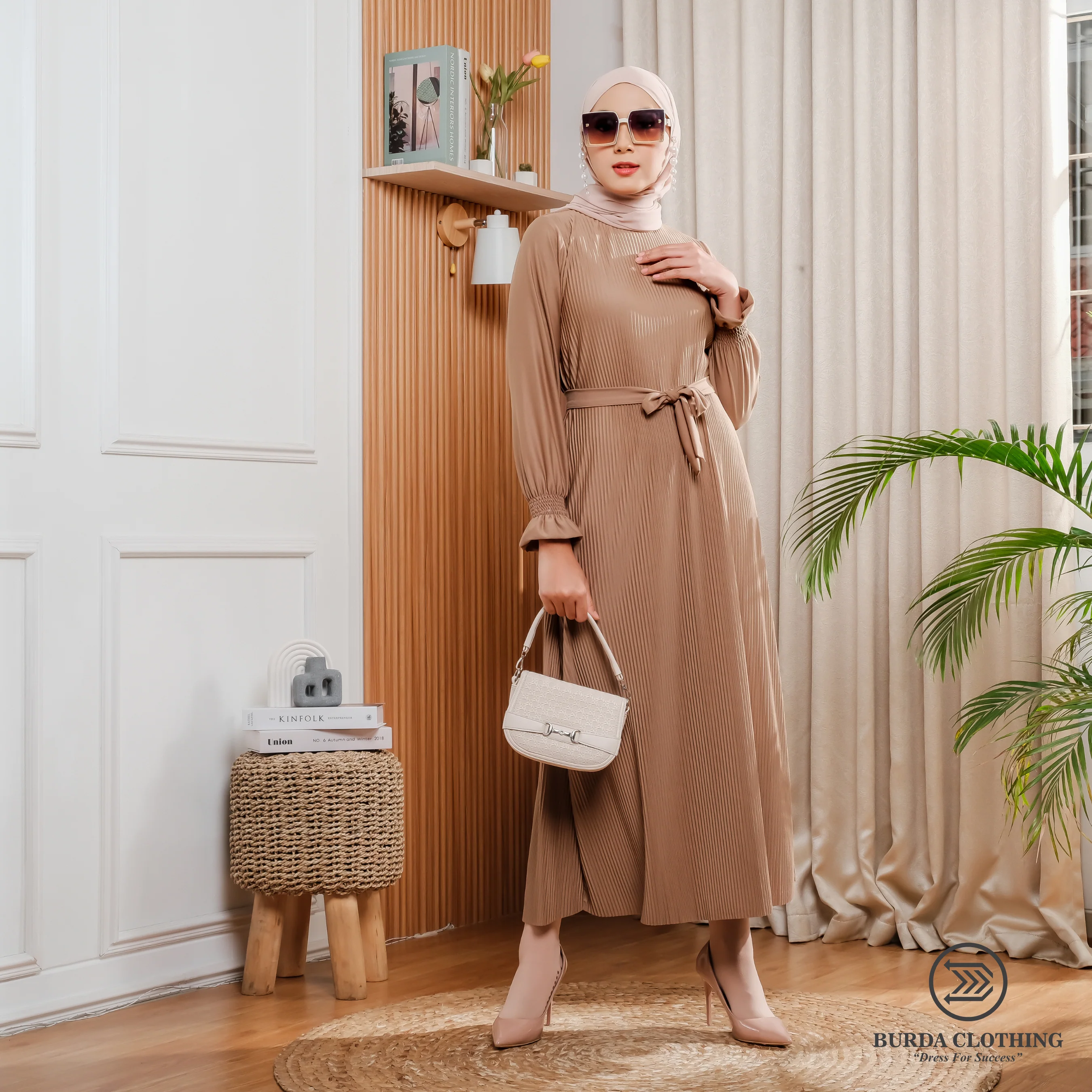 Thumbnail 25